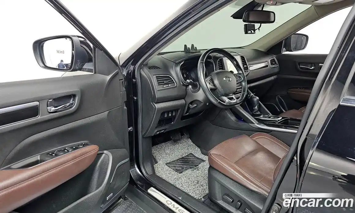 Renault QM6 2017 2.0 гидро в Москве № 1835005, фото 13