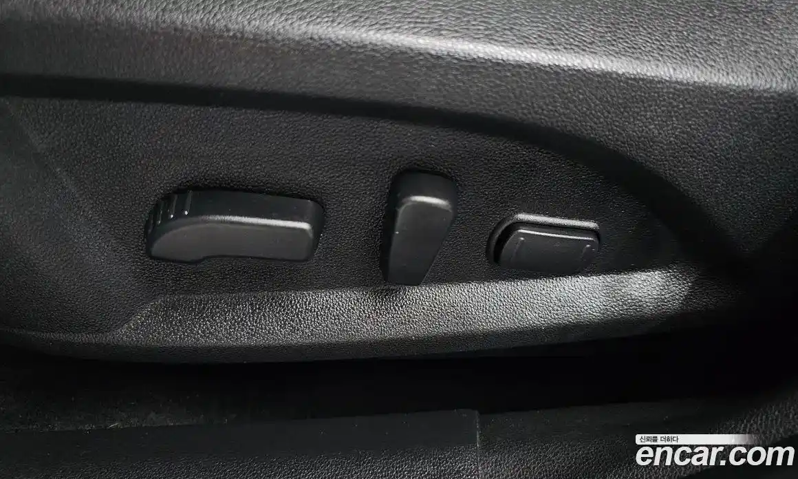 Renault QM6 2017 2.0 гидро в Москве № 1835005, фото 32
