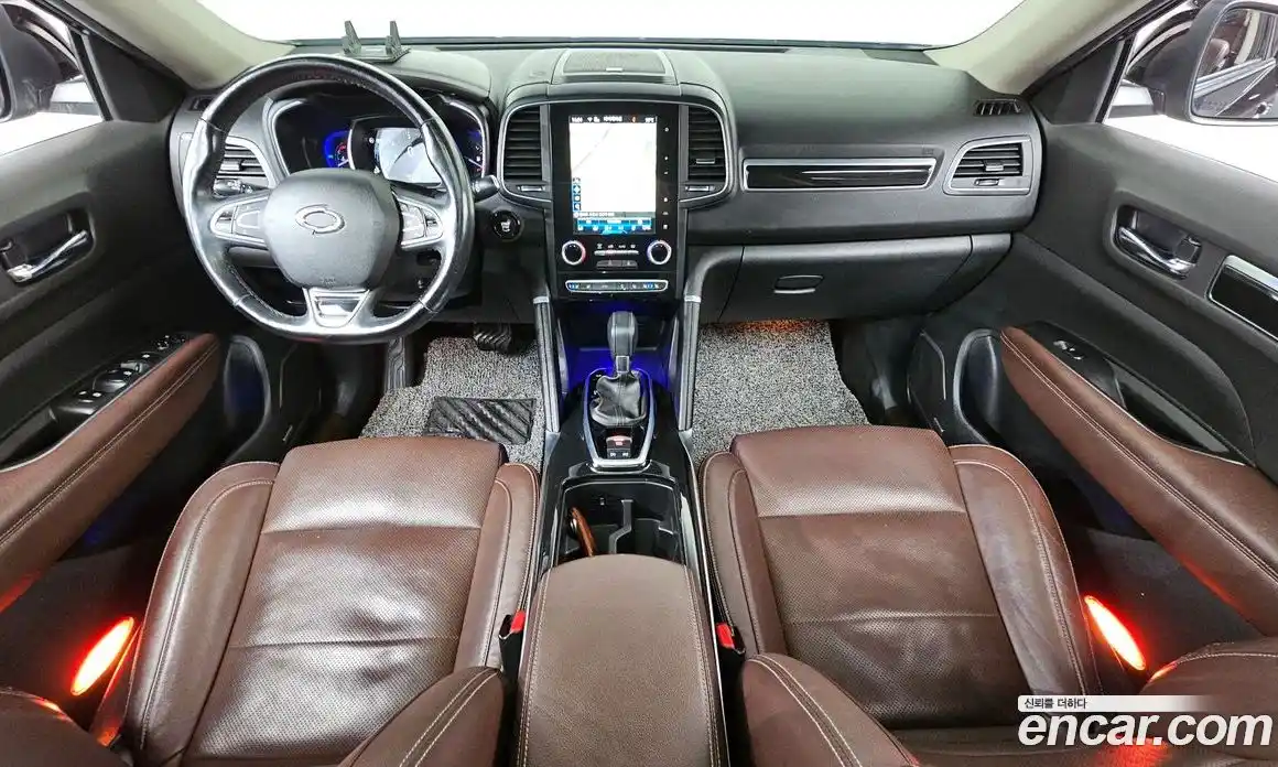 Renault QM6 2017 2.0 гидро в Москве № 1835005, фото 10