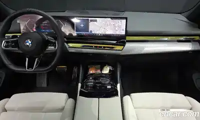 BMW 5-Series 2025 2.0 гидро в Москве № 1835316, миниатюра 7