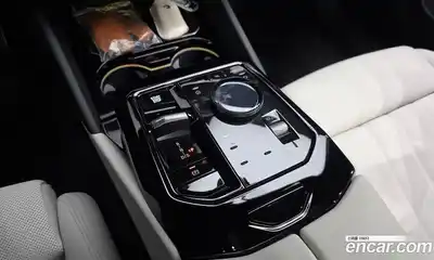 BMW 5-Series 2025 2.0 гидро в Москве № 1835316, миниатюра 9