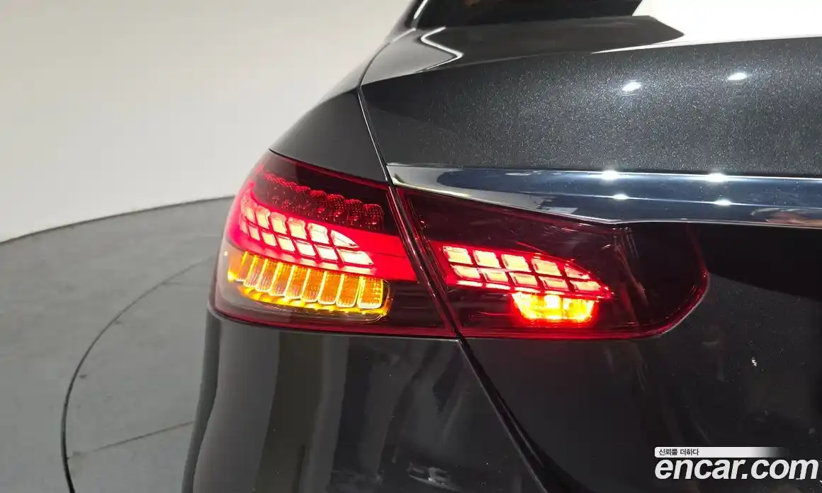 Mercedes-Benz E-Class 2020 2.0 гидро в Москве № 1835913, фото 9