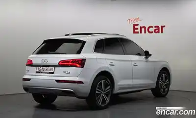 Audi Q5 2020 3.0 гидро в Москве № 1836463, миниатюра 2