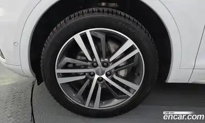 Audi Q5 2020 3.0 гидро в Москве № 1836463, миниатюра 5