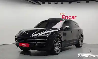 Porsche Cayenne, 2023