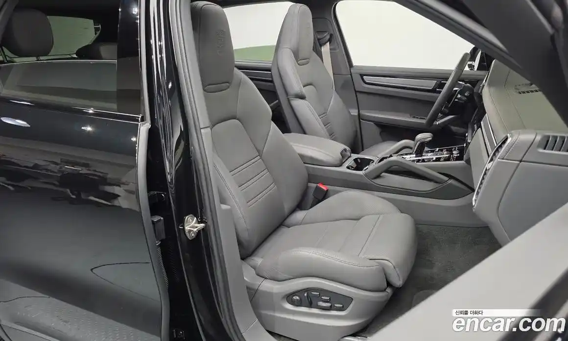 Porsche Cayenne 2023 3.0 гидро в Москве № 1837008, фото 12