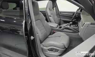 Porsche Cayenne 2023 3.0 гидро в Москве № 1837008, миниатюра 12