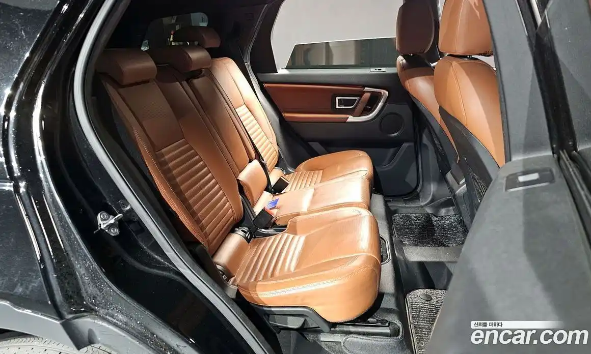 Land Rover Discovery Sport 2017 2.0 гидро в Москве № 1837433, фото 11