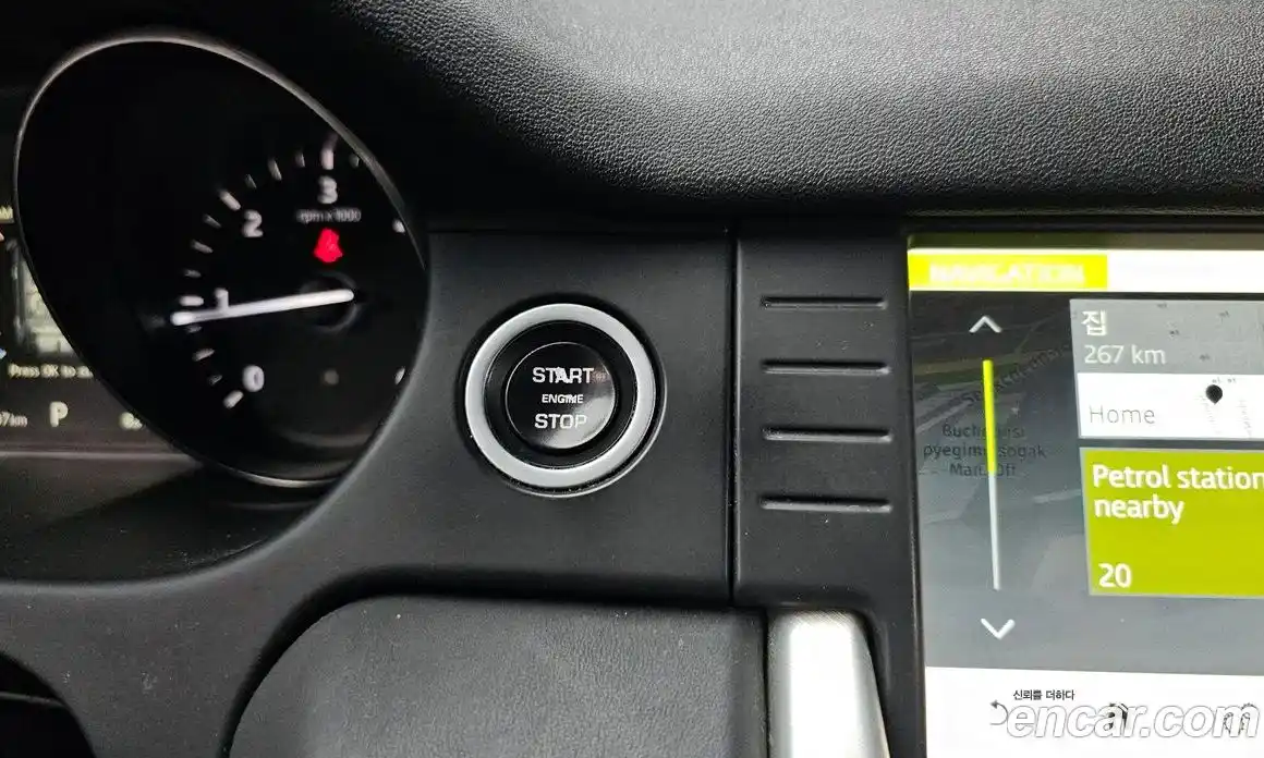 Land Rover Discovery Sport 2017 2.0 гидро в Москве № 1837433, фото 17