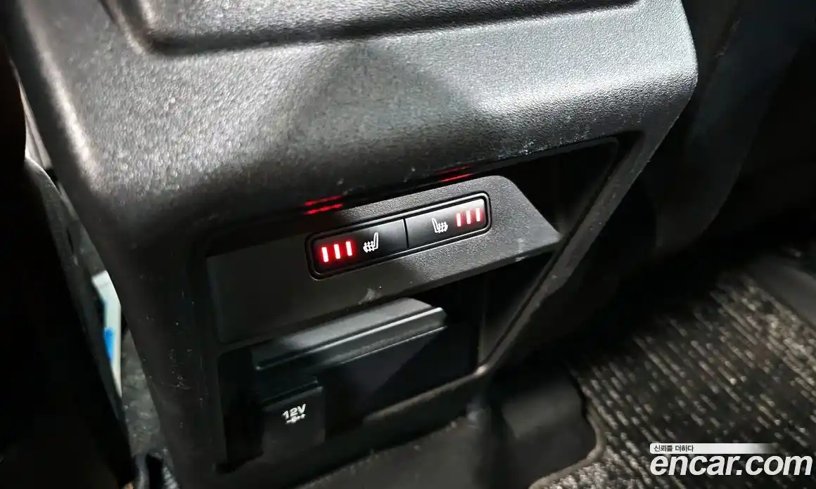 Land Rover Discovery Sport 2017 2.0 гидро в Москве № 1837433, фото 18