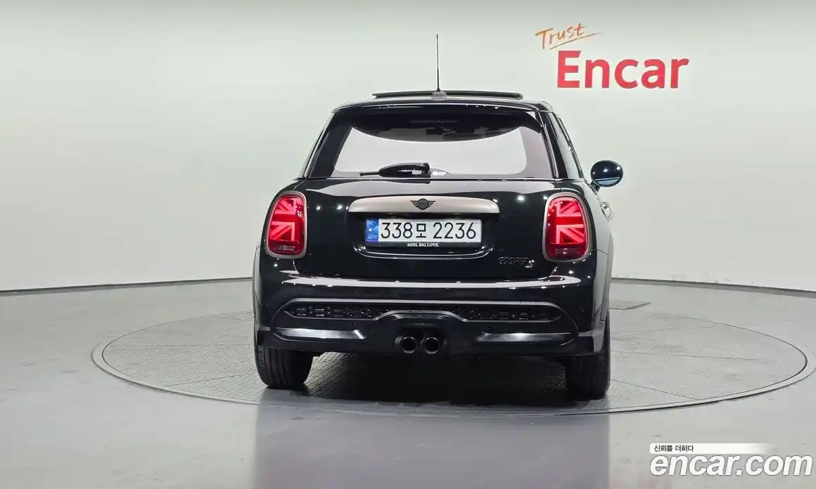 Mini Cooper 2022 2.0 гидро в Москве № 1837583, фото 4