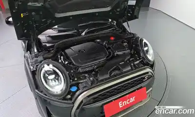 Mini Cooper 2022 2.0 гидро в Москве № 1837583, миниатюра 6