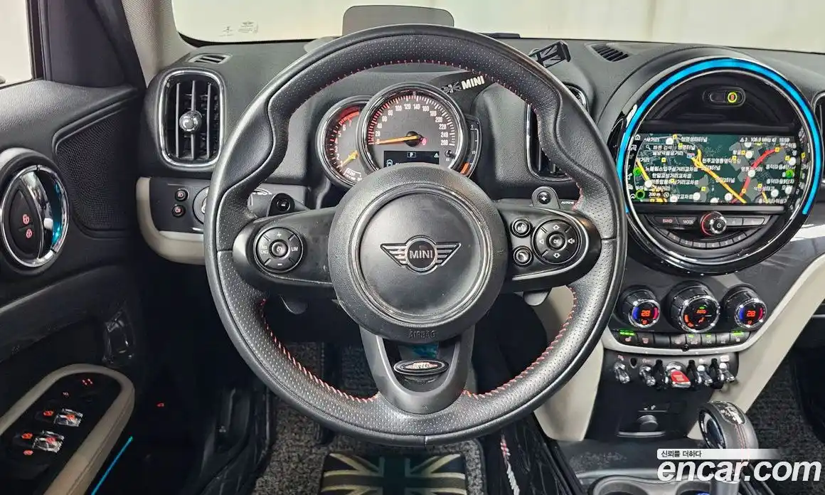 Mini Countryman 2019 2.0 гидро в Москве № 1837605, фото 18