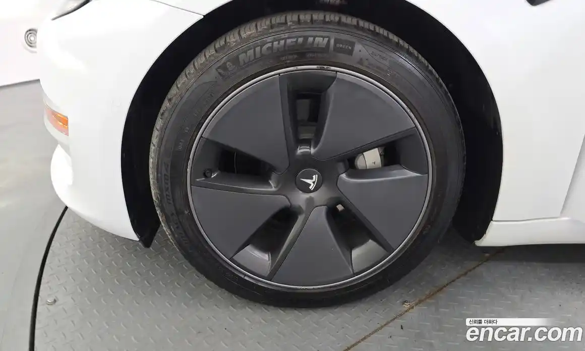 Tesla Model 3 2021 0.2 гидро, фото 5