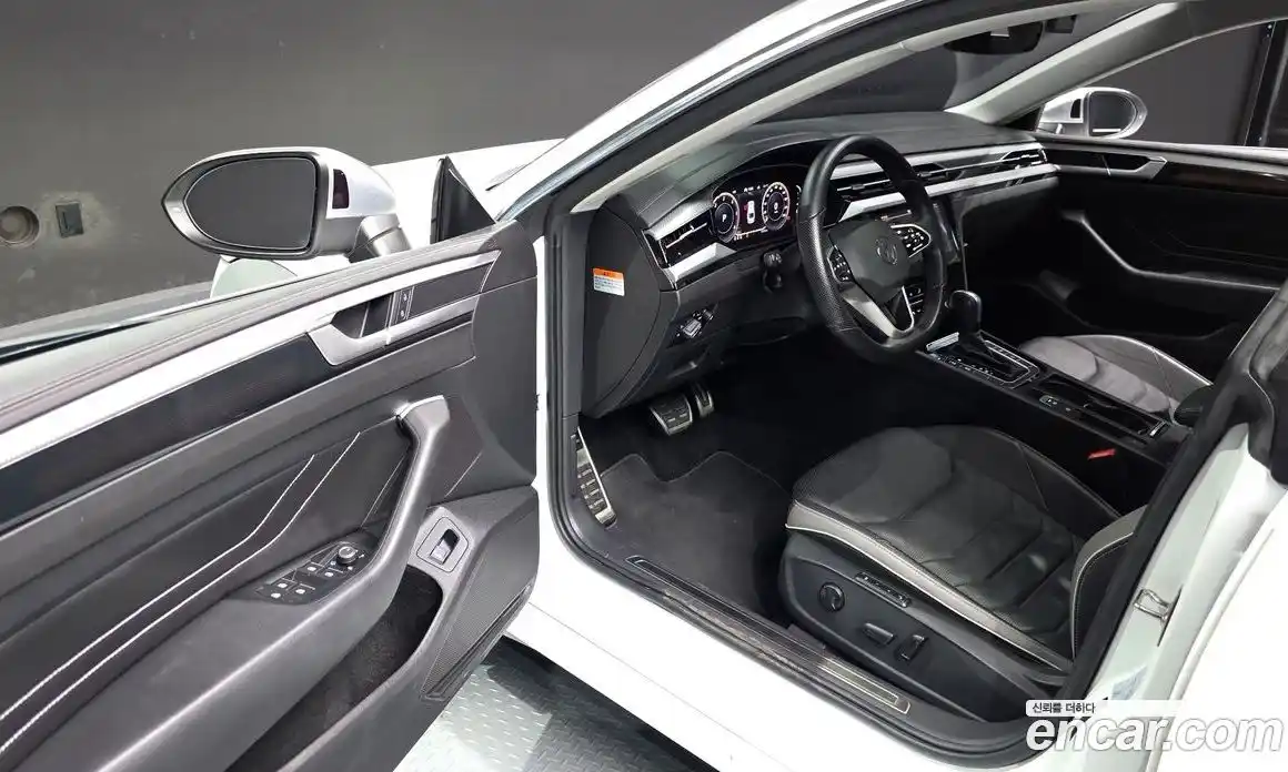 Volkswagen Arteon 2022 2.0 гидро в Москве № 1838027, фото 13