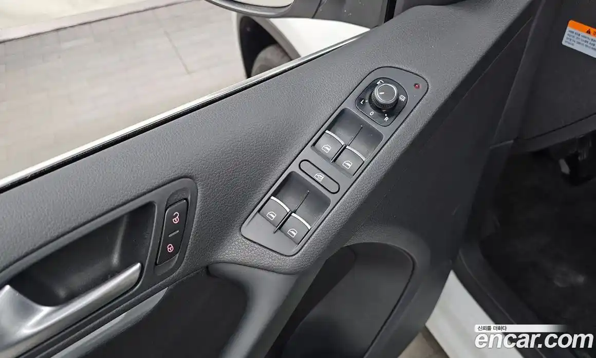 Volkswagen Tiguan 2016 2.0 гидро в Москве № 1838082, фото 14