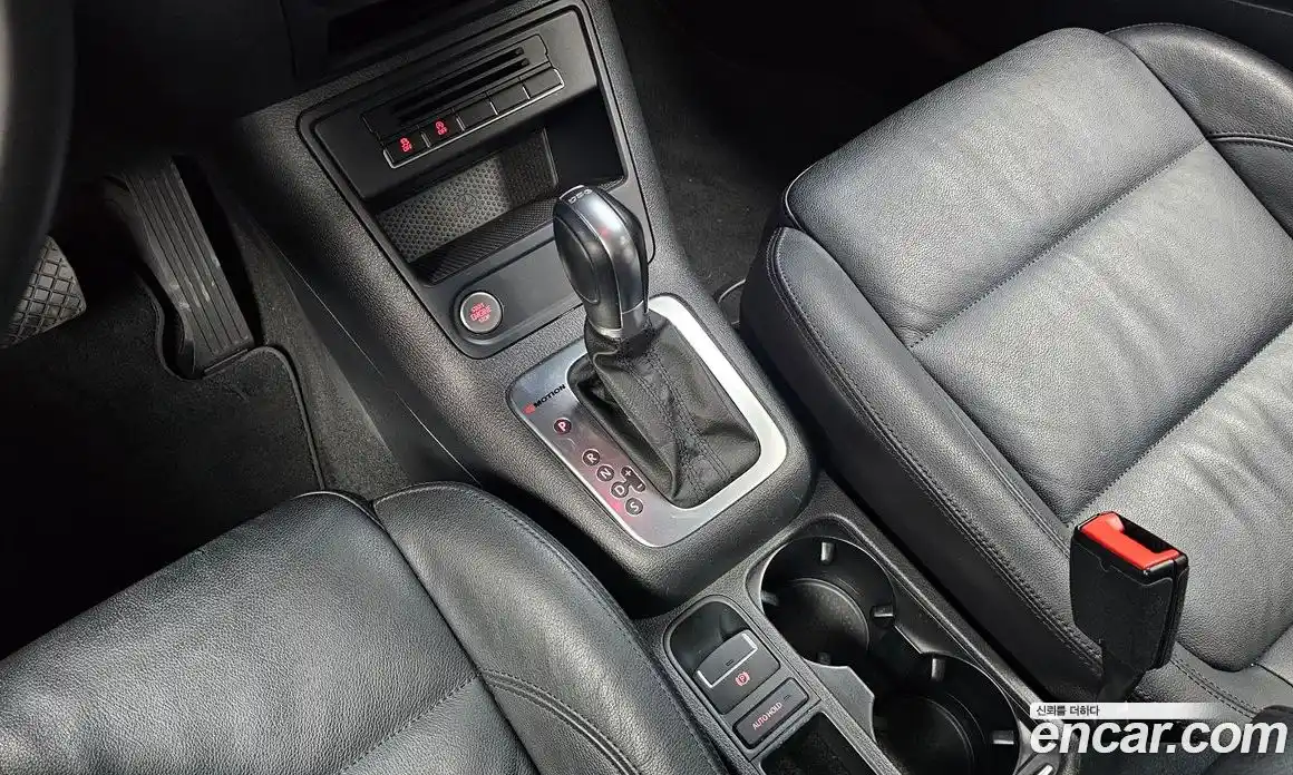 Volkswagen Tiguan 2016 2.0 гидро в Москве № 1838082, фото 9