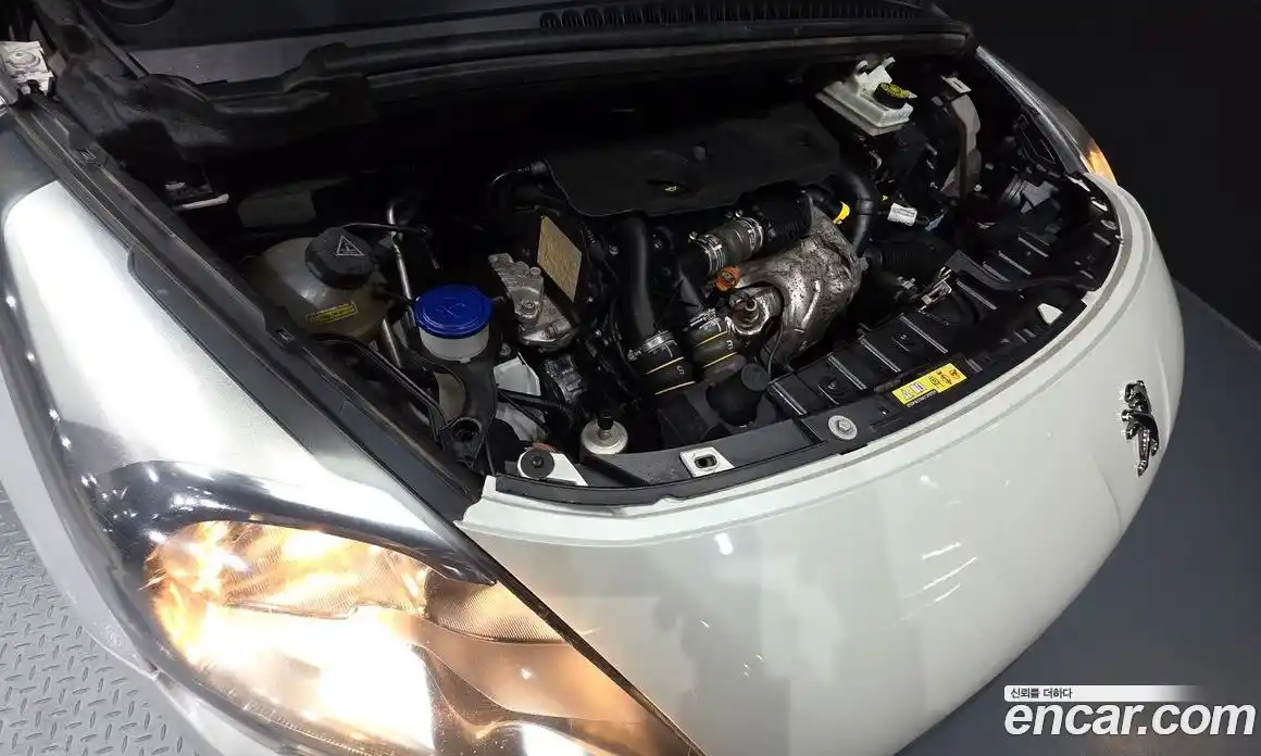 Peugeot 3008 2014 1.6 гидро в Москве, фото 6