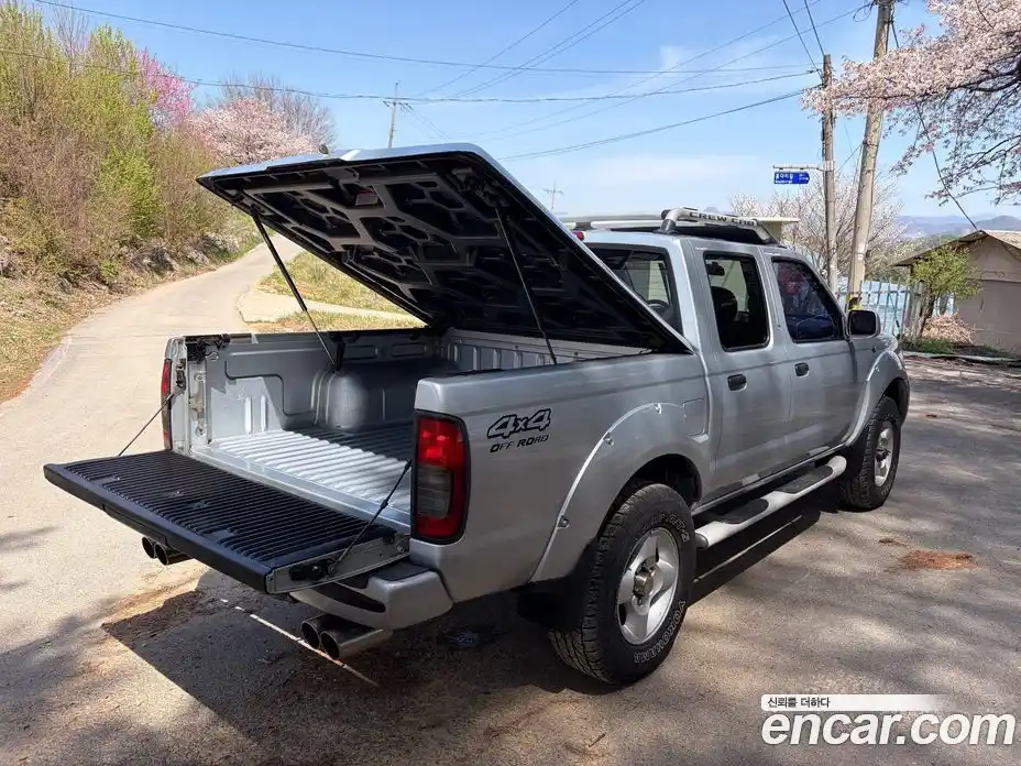 Nissan Frontier 2001 3.3 гидро в Москве № 1841920, фото 15
