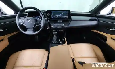 Lexus ES 2023 2.5 гидро в Москве № 1251066, миниатюра 10