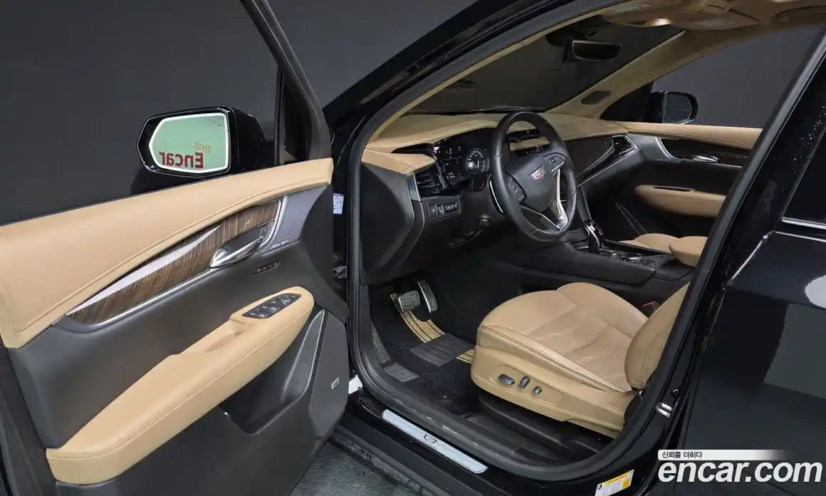 Cadillac XT6 2023 3.6 гидро в Москве № 1253602, фото 13