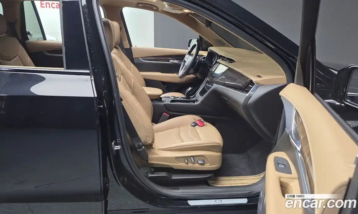 Cadillac XT6 2023 3.6 гидро в Москве № 1253602, фото 17