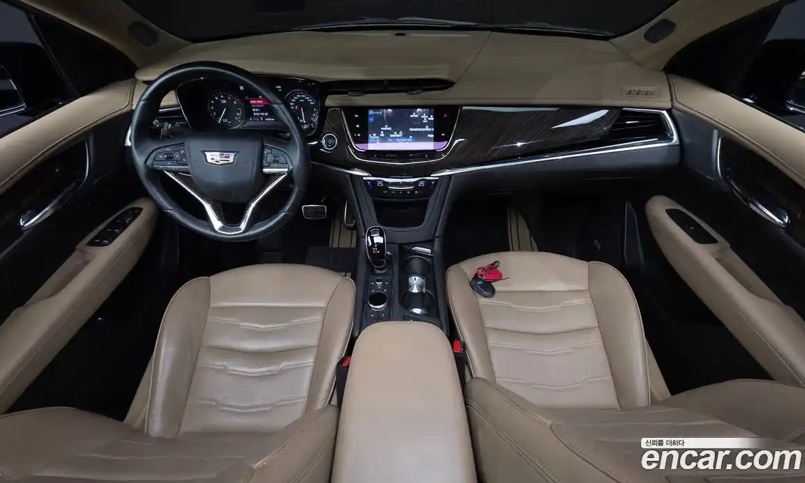 Cadillac XT6 2023 3.6 гидро в Москве № 1253602, фото 10