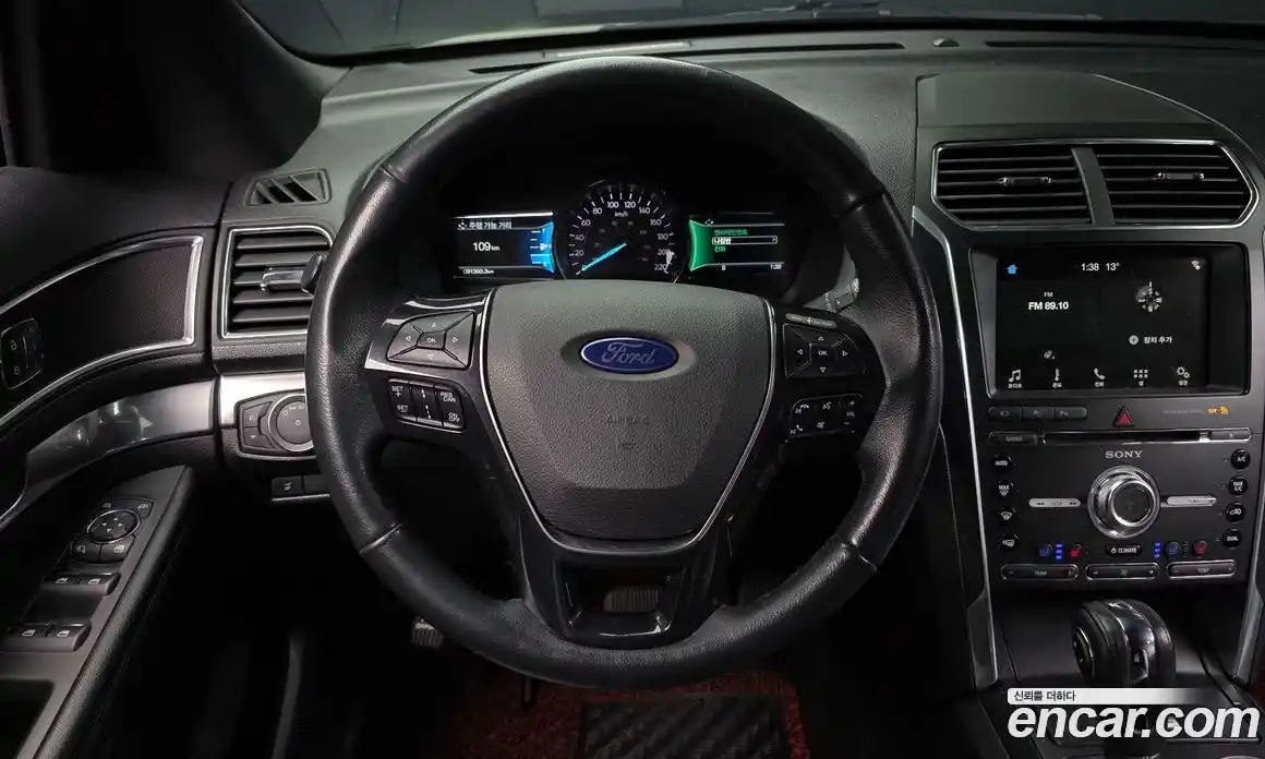 Ford Explorer 2018 2.3 гидро в Москве № 1282690, фото 20