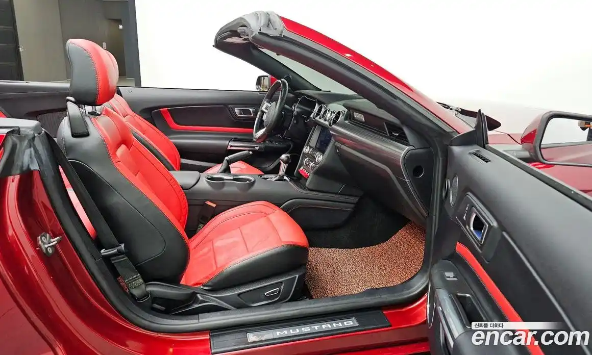 Ford Mustang 2019 2.3 гидро в Москве № 1282740, фото 16