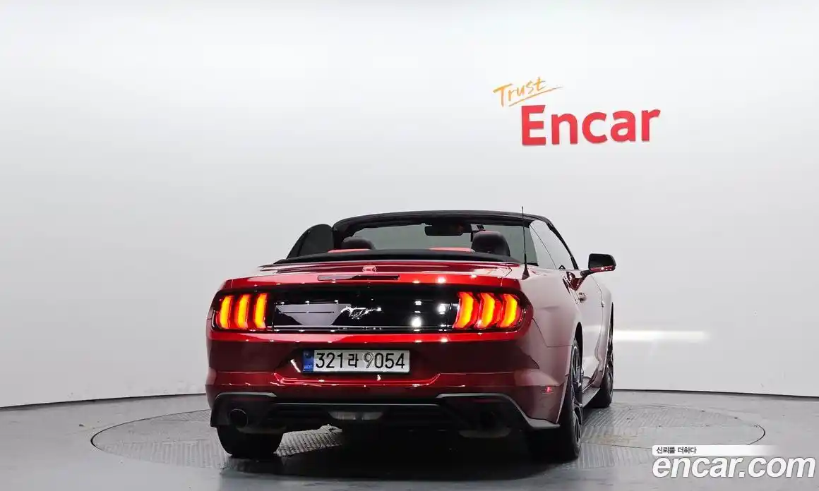 Ford Mustang 2019 2.3 гидро в Москве № 1282740, фото 4
