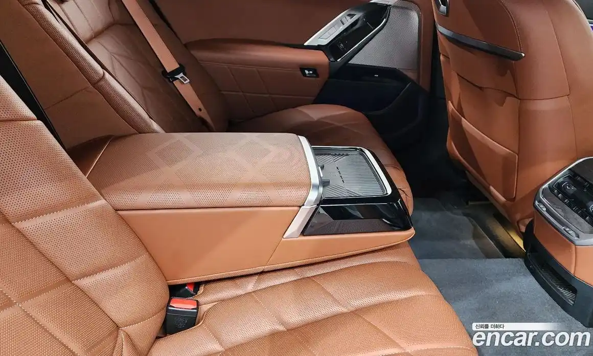 BMW 7-Series 2023 3.0 гидро в Москве № 1319393, фото 27
