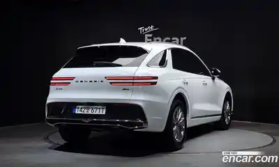 Genesis GV70 2025 2.5 гидро в Москве № 1343257, миниатюра 2
