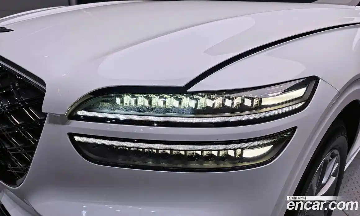 Genesis GV70 2025 2.5 гидро в Москве № 1343257, фото 8