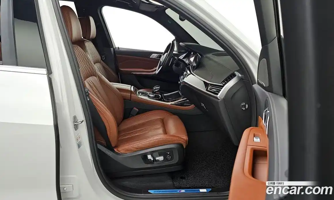 BMW X7 2022 3.0 гидро в Москве № 1347443, фото 17