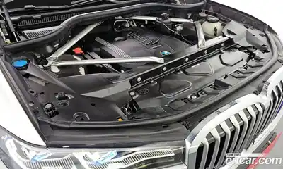 BMW X7 2022 3.0 гидро в Москве № 1347443, миниатюра 6
