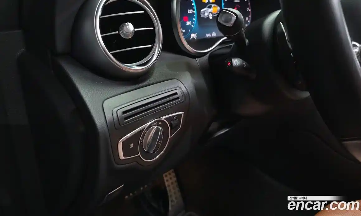 Mercedes-Benz GLC-Class 2023 2.0 гидро в Москве № 1347824, фото 36
