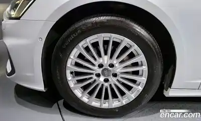 Audi A6 2021 2.0 гидро в Москве № 1348297, миниатюра 7