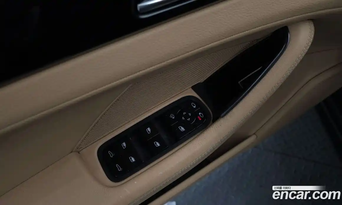 Porsche Panamera 2018 3.0 гидро в Москве № 1349170, фото 28