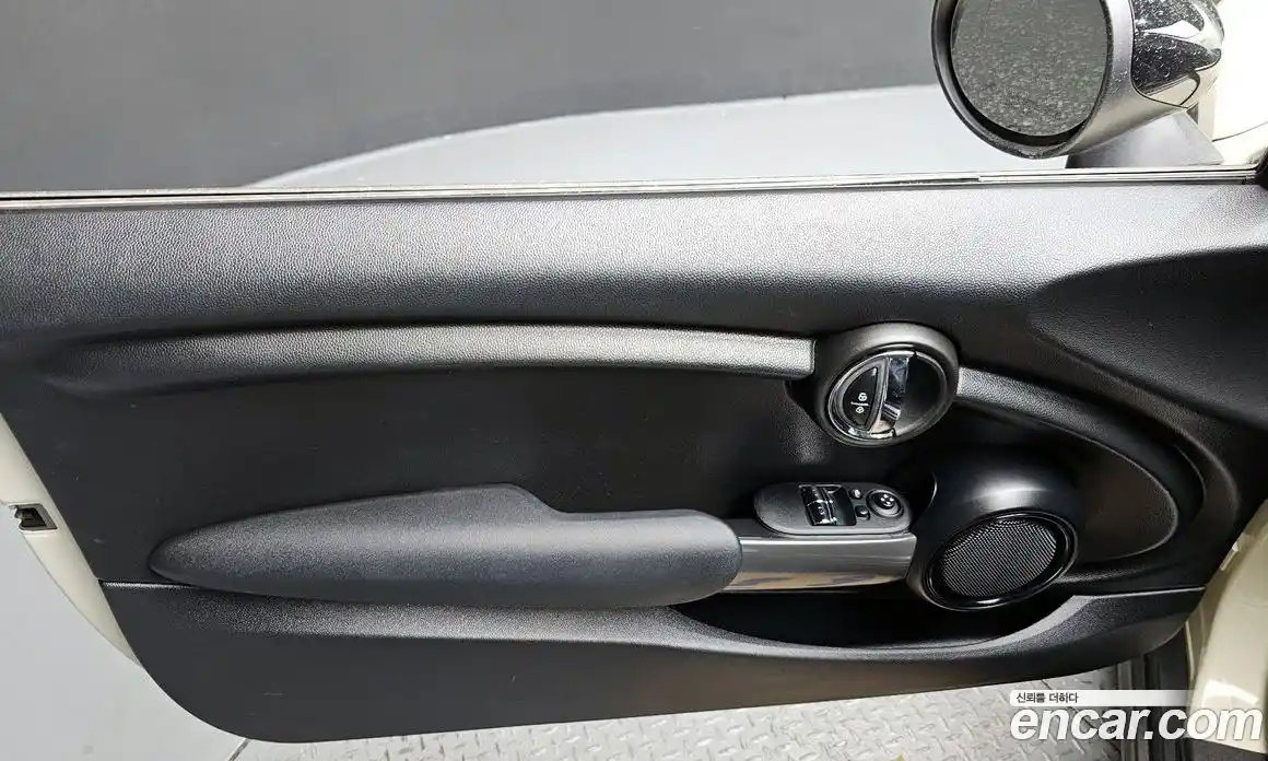 Mini Cooper 2018 1.5 гидро в Москве № 1349729, фото 14