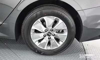 Kia K5 2024 2.0 гидро в Москве № 1399536, миниатюра 6