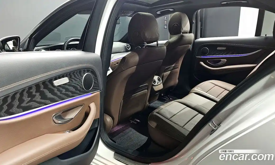 Mercedes-Benz E-Class 2023 2.0 гидро в Москве № 1403302, фото 16