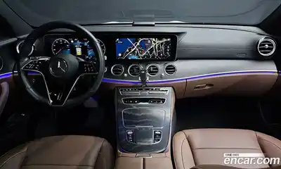 Mercedes-Benz E-Class 2023 2.0 гидро в Москве № 1403302, миниатюра 10