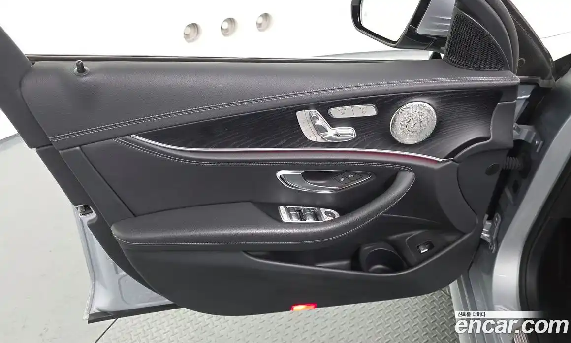 Mercedes-Benz E-Class 2022 1.9 гидро в Москве № 1403542, фото 14