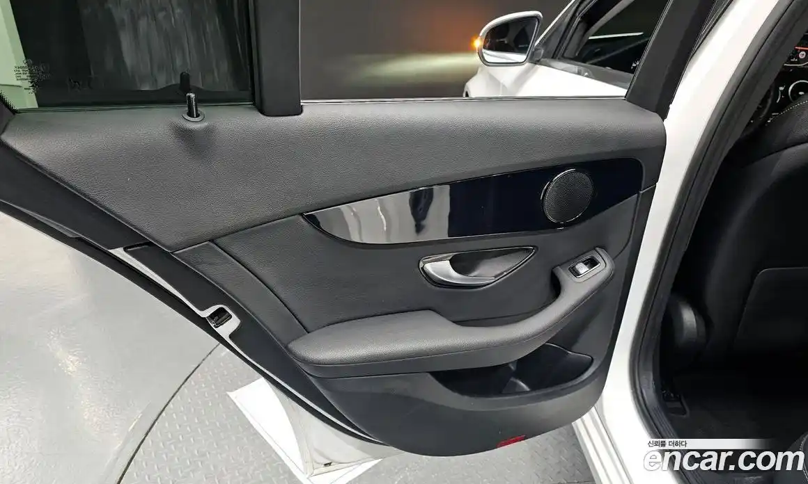 Mercedes-Benz C-Class 2020 2.0 гидро в Москве № 1403576, фото 15