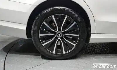 Mercedes-Benz C-Class 2020 2.0 гидро в Москве № 1403576, миниатюра 5