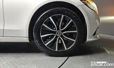 Mercedes-Benz C-Class 2020 2.0 гидро в Москве № 1403576, миниатюра 7