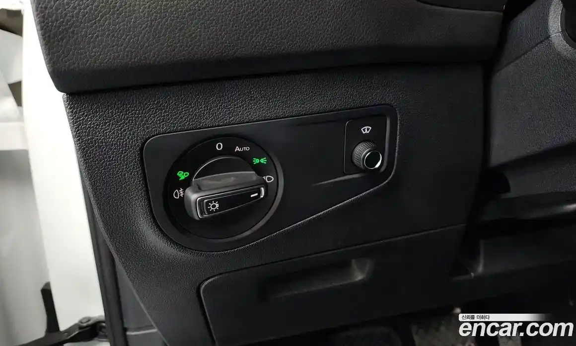 Volkswagen Tiguan 2024 2.0 гидро в Москве № 1405520, фото 39