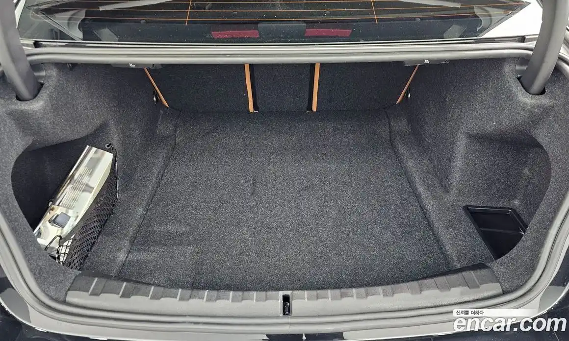 BMW 3-Series 2023 2.0 гидро, фото 26