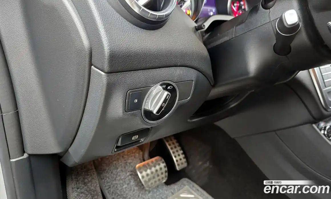 Mercedes-Benz CLA-Class 2018 2.0 гидро в Москве № 1421960, фото 22