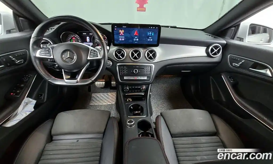 Mercedes-Benz CLA-Class 2018 2.0 гидро в Москве № 1421960, фото 10